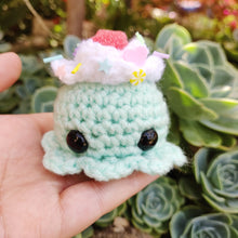 Load image into Gallery viewer, PDF PATTERN: The Ice Cream Octoscoop